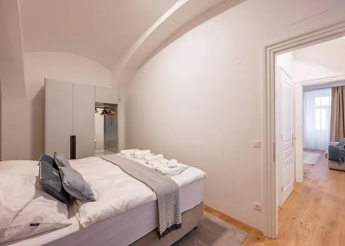 1 Bdr - Apartment Majestic, Right Near Vienna'S Old City